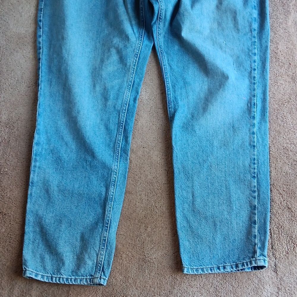 BDG Urban Outfitters Mom Jeans - Picture 5 of 12